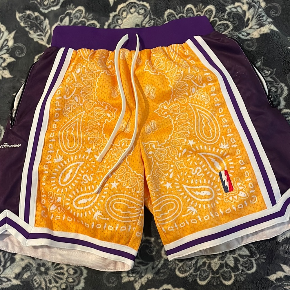Size small COLLECT+SELECT Kobe edition shorts